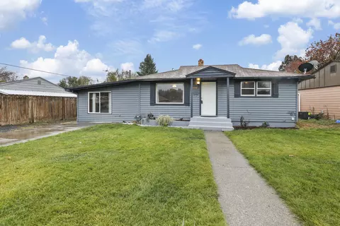 6108 N Cochran St, Spokane, WA 99205