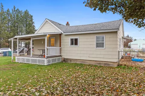 227 N Arcadia Ave, Deer Park, WA 99006