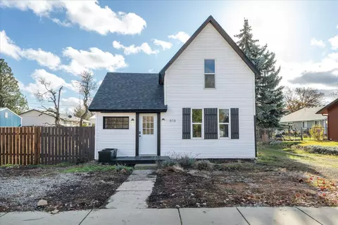 616 E Lake St, Medical Lake, WA 99022