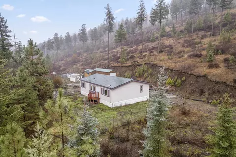 18509 W Coulee Hite Rd, Spokane, WA 99204