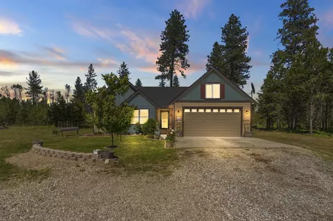 2520 W Montgomery Rd, Deer Park, WA 99006