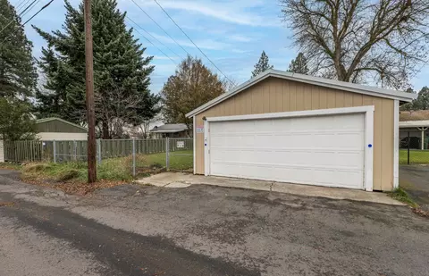 721 E Central Ave, Spokane, WA 99208 photo 28