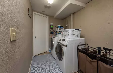 721 E Central Ave, Spokane, WA 99208 photo 22