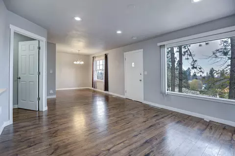 3718 E 9th Ave, Spokane, WA 99202 photo 10