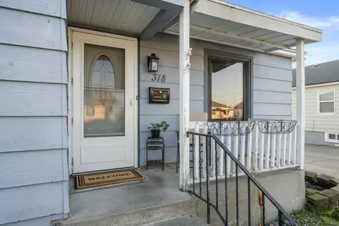 318 E Rockwell Ave, Spokane, WA 99207