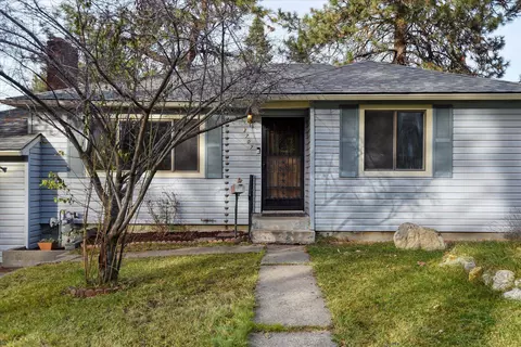 3707 E 9th Ave, Spokane, WA 99202 photo 2