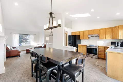 3826 E 33rd Ave, Spokane, WA 99223 photo 9