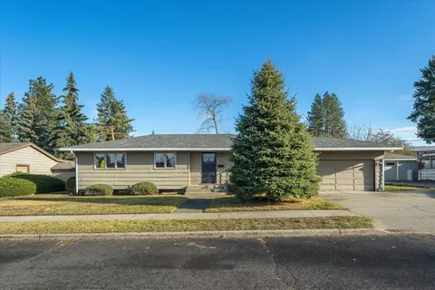 5934 N Moore St, Spokane, WA 99205