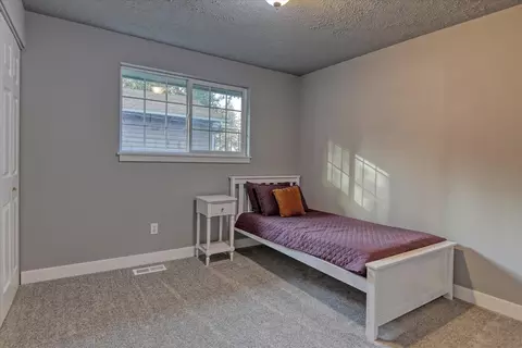 4207 E 16th Ave, Spokane, WA 99223 photo 25