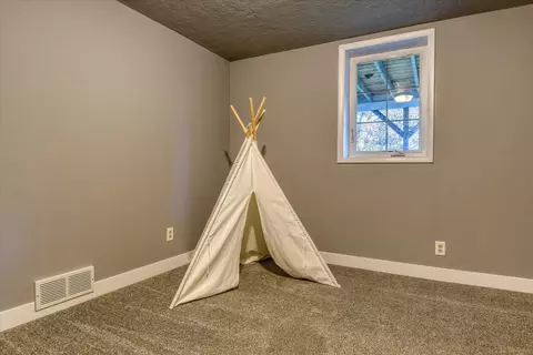 4207 E 16th Ave, Spokane, WA 99223 photo 38