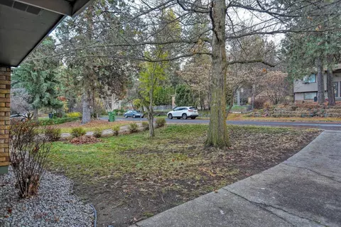 4207 E 16th Ave, Spokane, WA 99223 photo 23