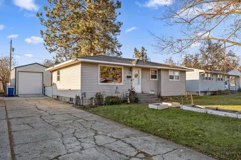 5515 N Elgin St, Spokane, WA 99205
