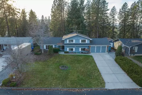 11423 N King Arthur Dr, Spokane, WA 99218