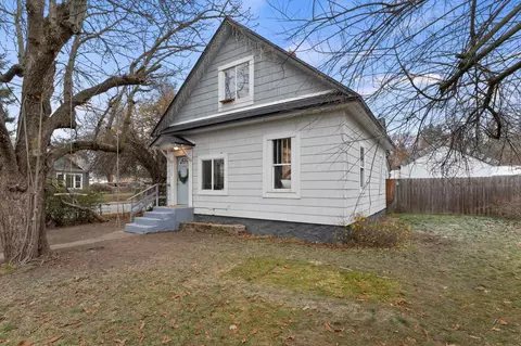 2228 E Hartson Rd, Spokane, WA 99202
