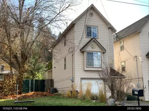2317 W Clarke Ave, Spokane, WA 99201