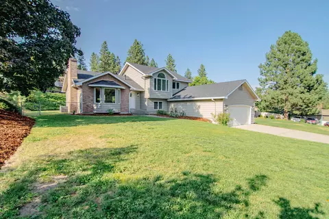 8405 E Broad Ct, Spokane, WA 99212