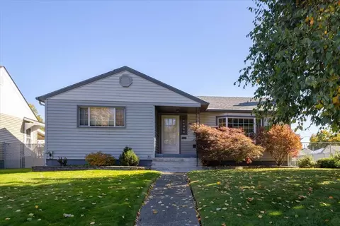 4818 N Wall St, Spokane, WA 99205
