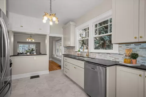 401 E 16th Ave, Spokane, WA 99203 photo 13