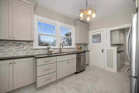 401 E 16th Ave, Spokane, WA 99203 photo 11