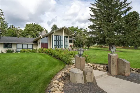 11106 S Freya Rd, Spokane, WA 99223