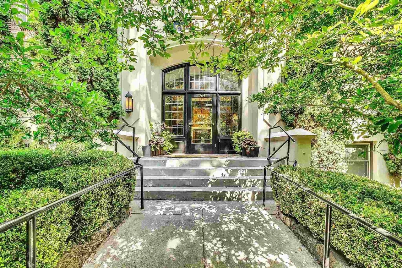 704 W 6th Ave Unit 107