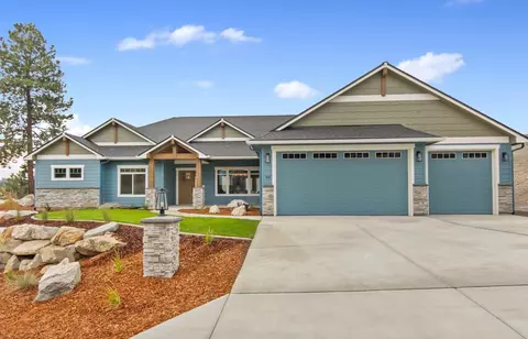 90 E Center Ln, Spokane, WA 99208