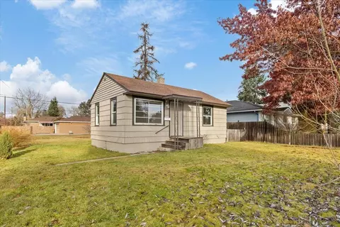 1128 W Nebraska Ave, Spokane, WA 99205