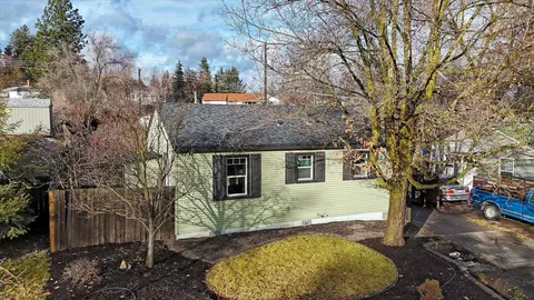 3212 W Trinity Cir, Spokane, WA 99224