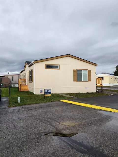 21725 E Wellesley Ave # 34, Otis Orchards, WA 99027