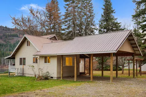 1501 E Joyner Dr, Cusick, WA 99119 photo 2