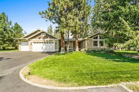11540 W Tamarac Ln, Nine Mile Falls, WA 99026