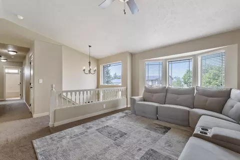 316 E Ballard Rd, Colbert, WA 99005 photo 6