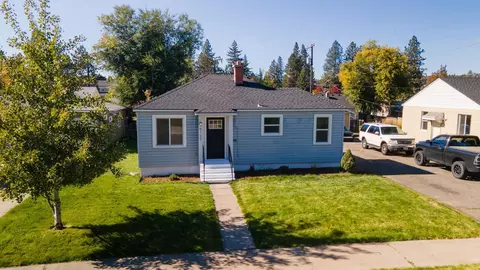 6127 N Lincoln St, Spokane, WA 99205