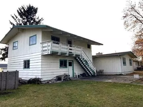 445 E 9th Ave, Kettle Falls, WA 99141 photo 3