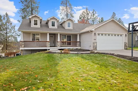 722 E Upper Terrace Ln, Colbert, WA 99005