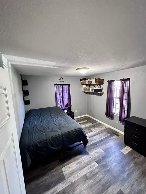 1814 E Liberty Ave, Spokane, WA 99207 photo 13