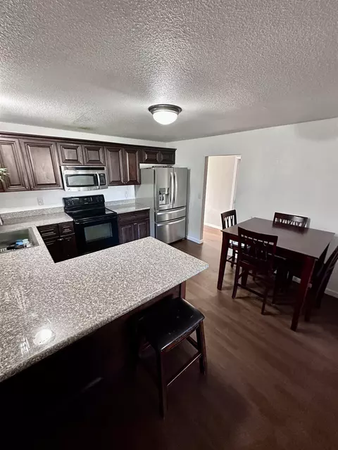 1814 E Liberty Ave, Spokane, WA 99207 photo 6