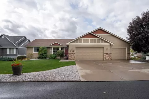 18008 E 9th Ave, Greenacres, WA 99016