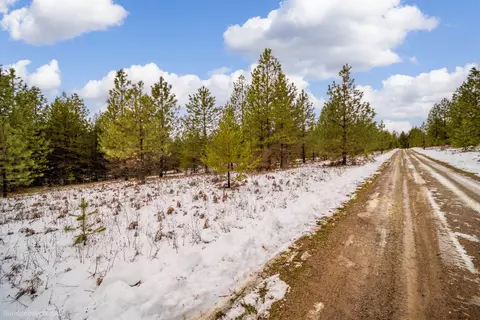 Nna Lone Pine Ln, Deer Park, WA 99006