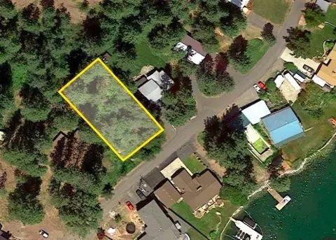 96 S Nn S Freeman Dr, Medical Lake, WA 99022