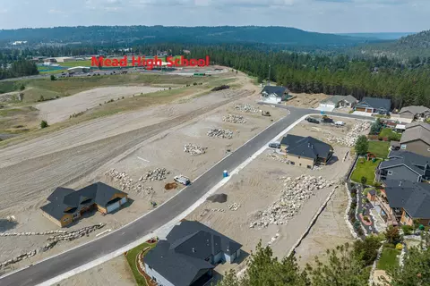 16 E Center Ln, Spokane, WA 99208 photo 3