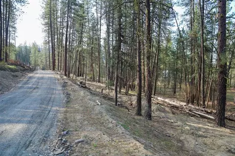 1344 Milton Way, Kettle Falls, WA 99141
