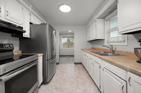 1220 E North Ave, Spokane, WA 99207 photo 8