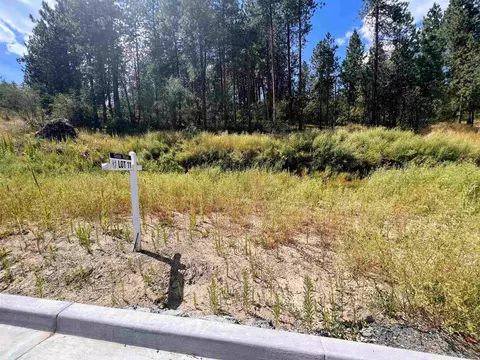 8 N Nnn N Jefferson Dr #LOT 11, Spokane, WA 99208