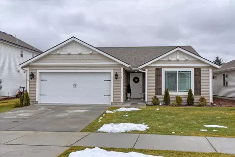 228 S Cameo Ave, Deer Park, WA 99006