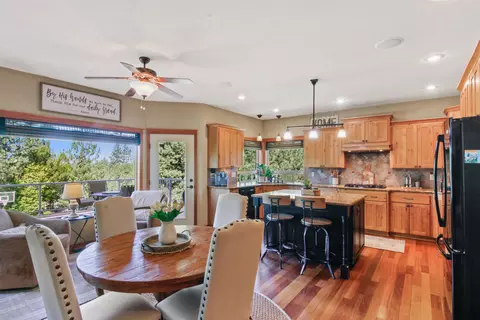 5906 E 25th Ln, Spokane, WA 99223 photo 14