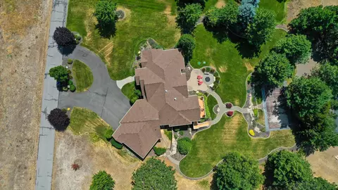 5906 E 25th Ln, Spokane, WA 99223 photo 5