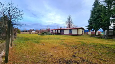 5016 N Harvard Rd, Otis Orchards, WA 99027