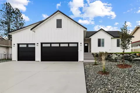 1115 N Pinebrook Dr, Chewelah, WA 99109