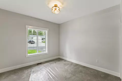 914 E Farwell Rd, Spokane, WA 99208 photo 13